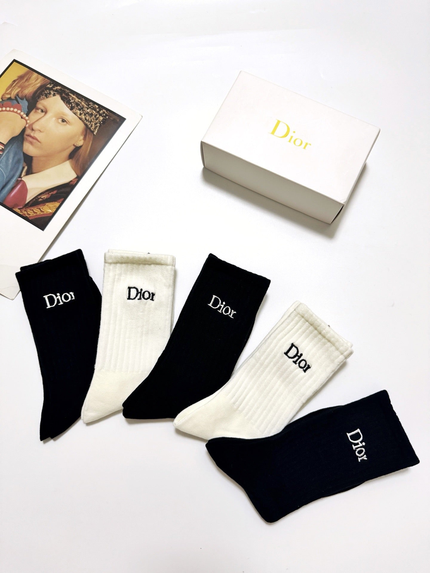 DIOR 26S CREW SOCKS 405366 (1 BOX)