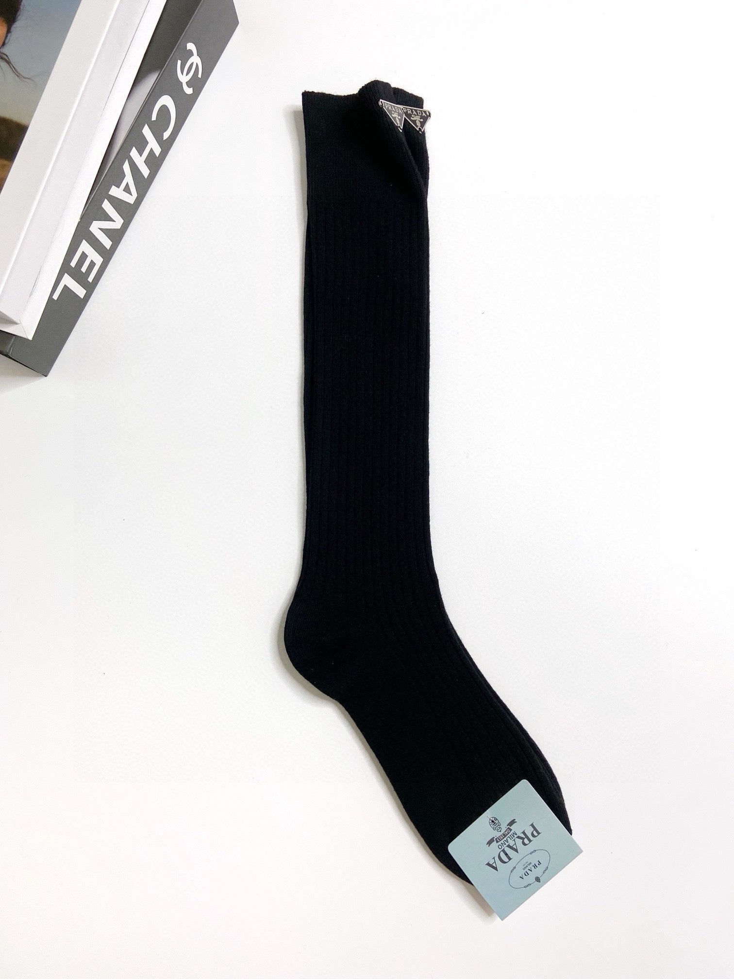 PRADA 26S CREW SOCKS 408723 (1 BOX)