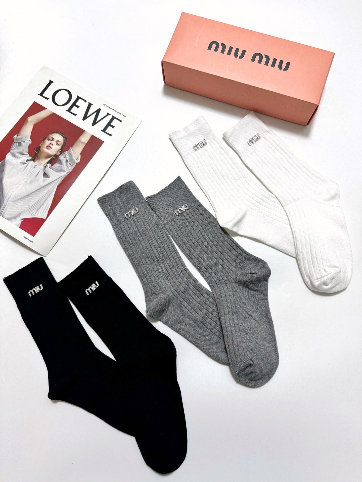 MIUMIU 26S CREW SOCKS 410291 (1 BOX)