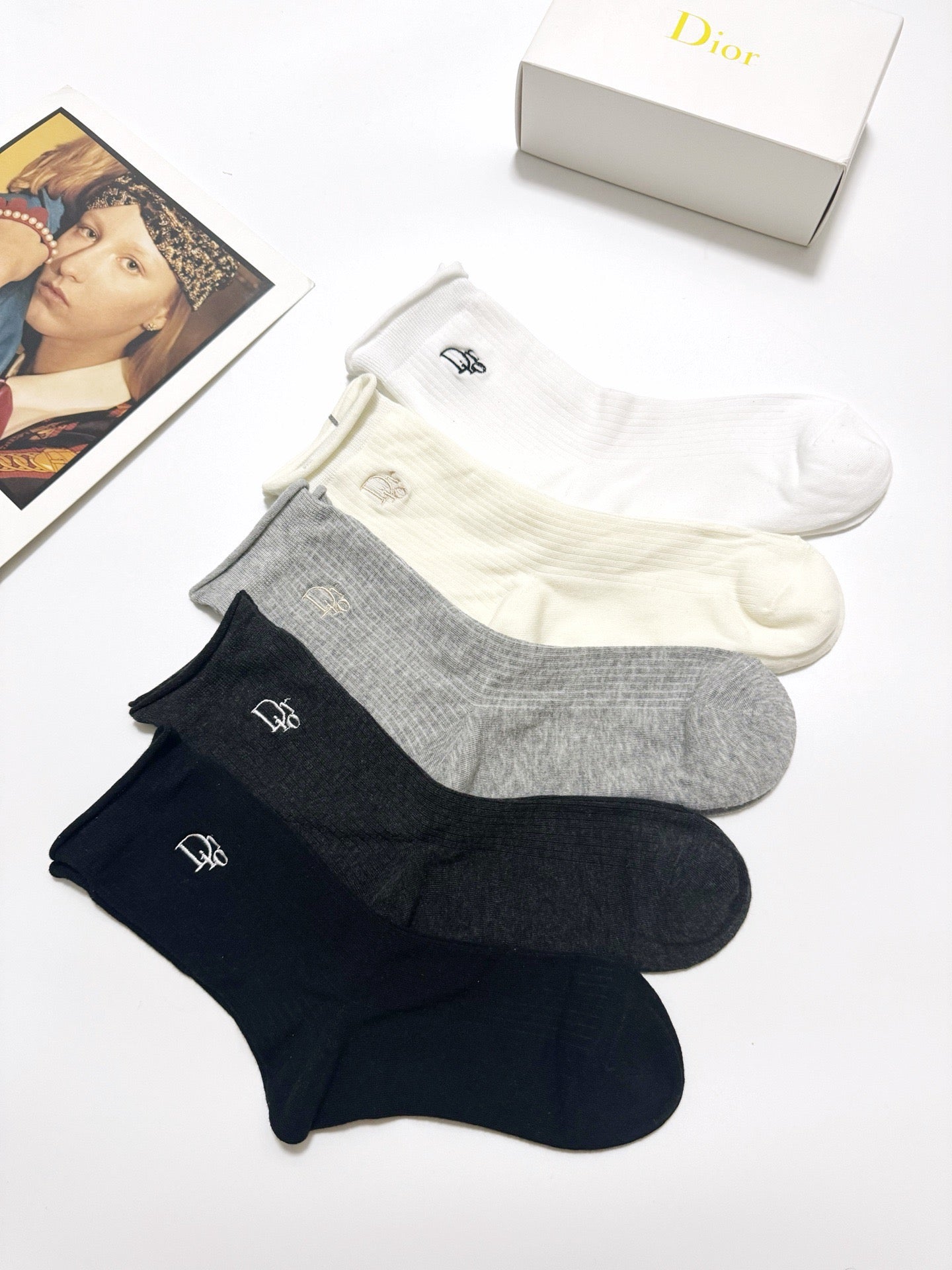DIOR 26S CREW SOCKS 410293 (1 BOX)