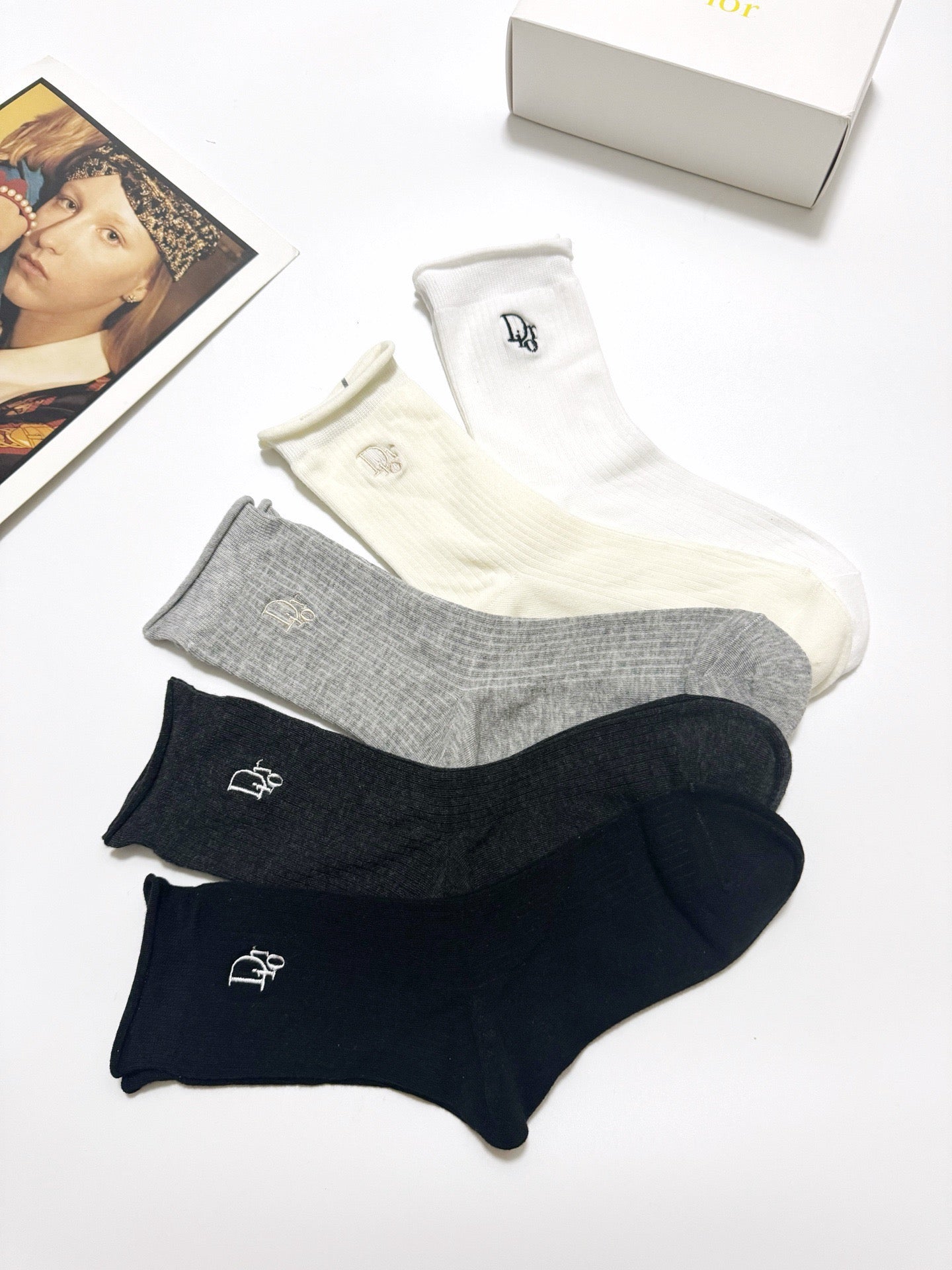 DIOR 26S CREW SOCKS 410293 (1 BOX)