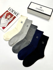 CHANEL 26S CREW SOCKS 412435 (1 BOX)