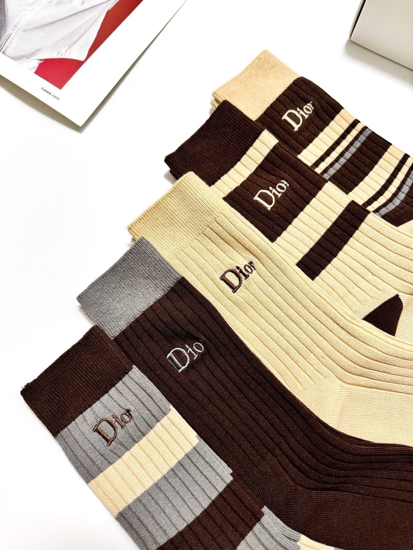 DIOR 26S CREW SOCKS 413925 (1 BOX)