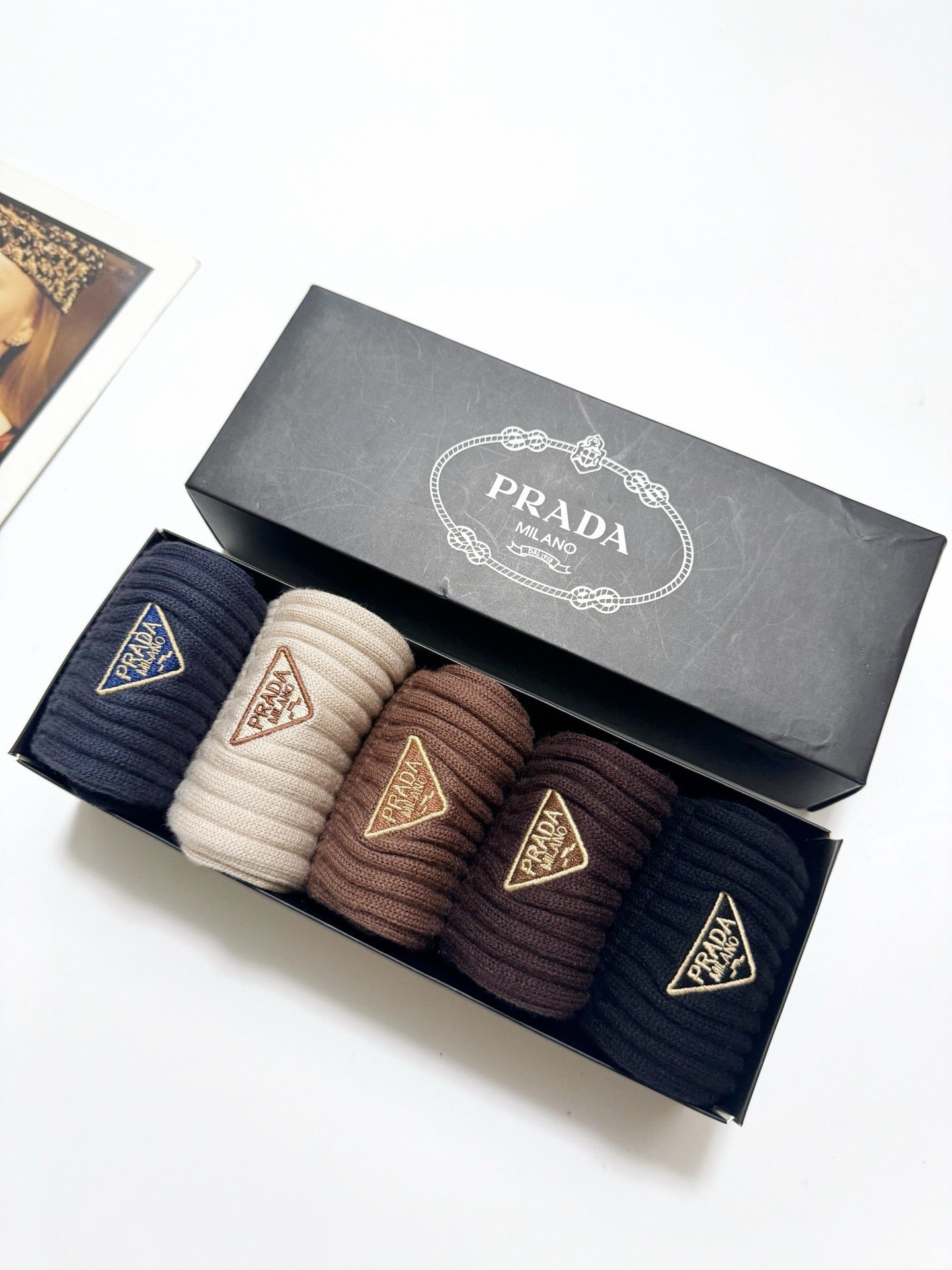 PRADA 26S CREW SOCKS 415673 (1 BOX)
