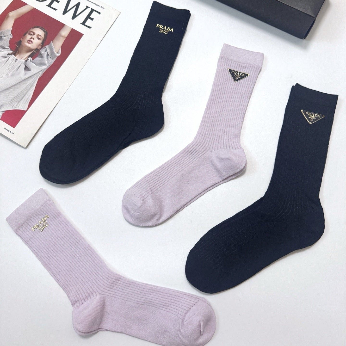PRADA 26S CREW SOCKS 415687 (1 BOX)