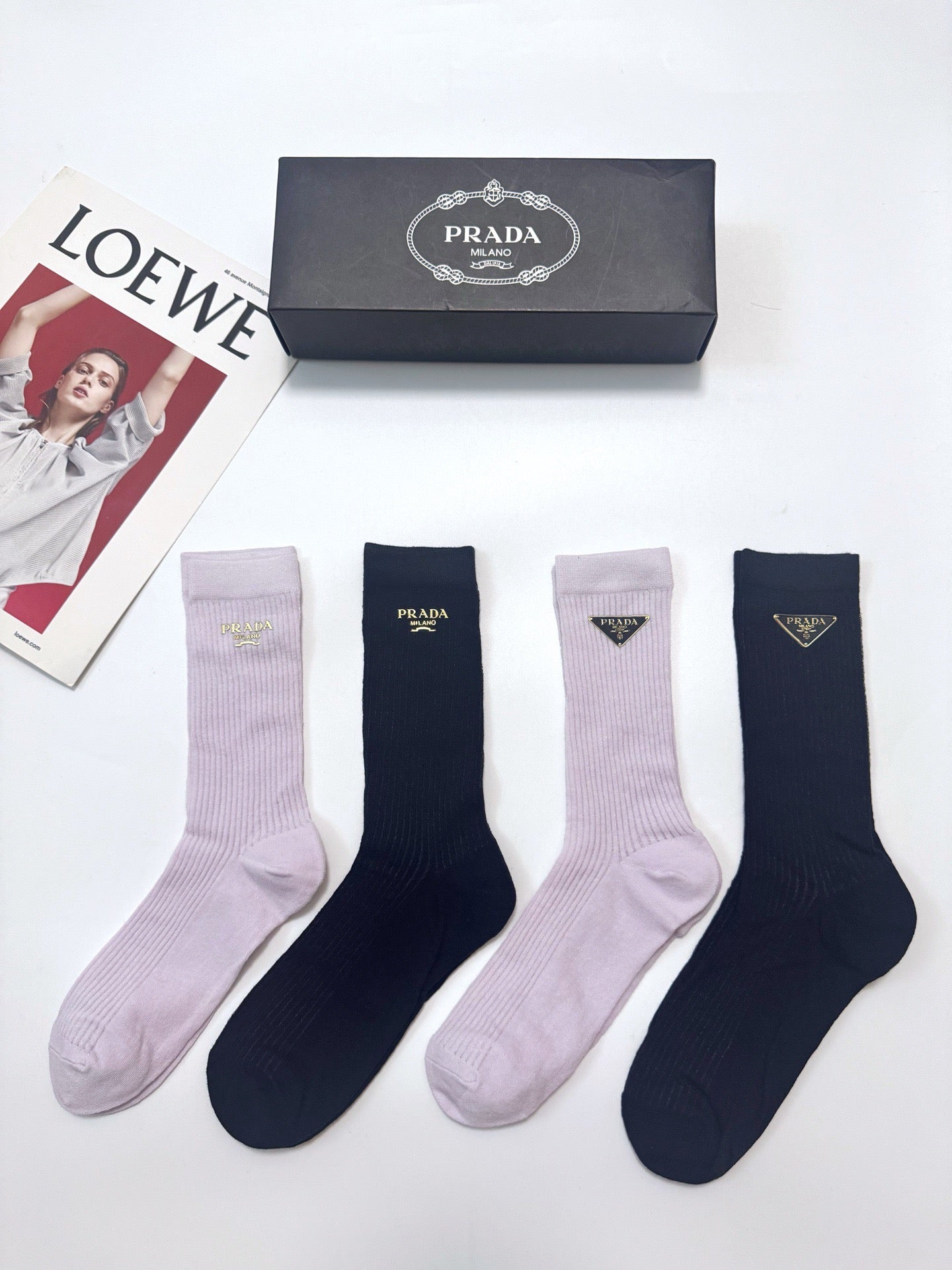 PRADA 26S CREW SOCKS 415687 (1 BOX)