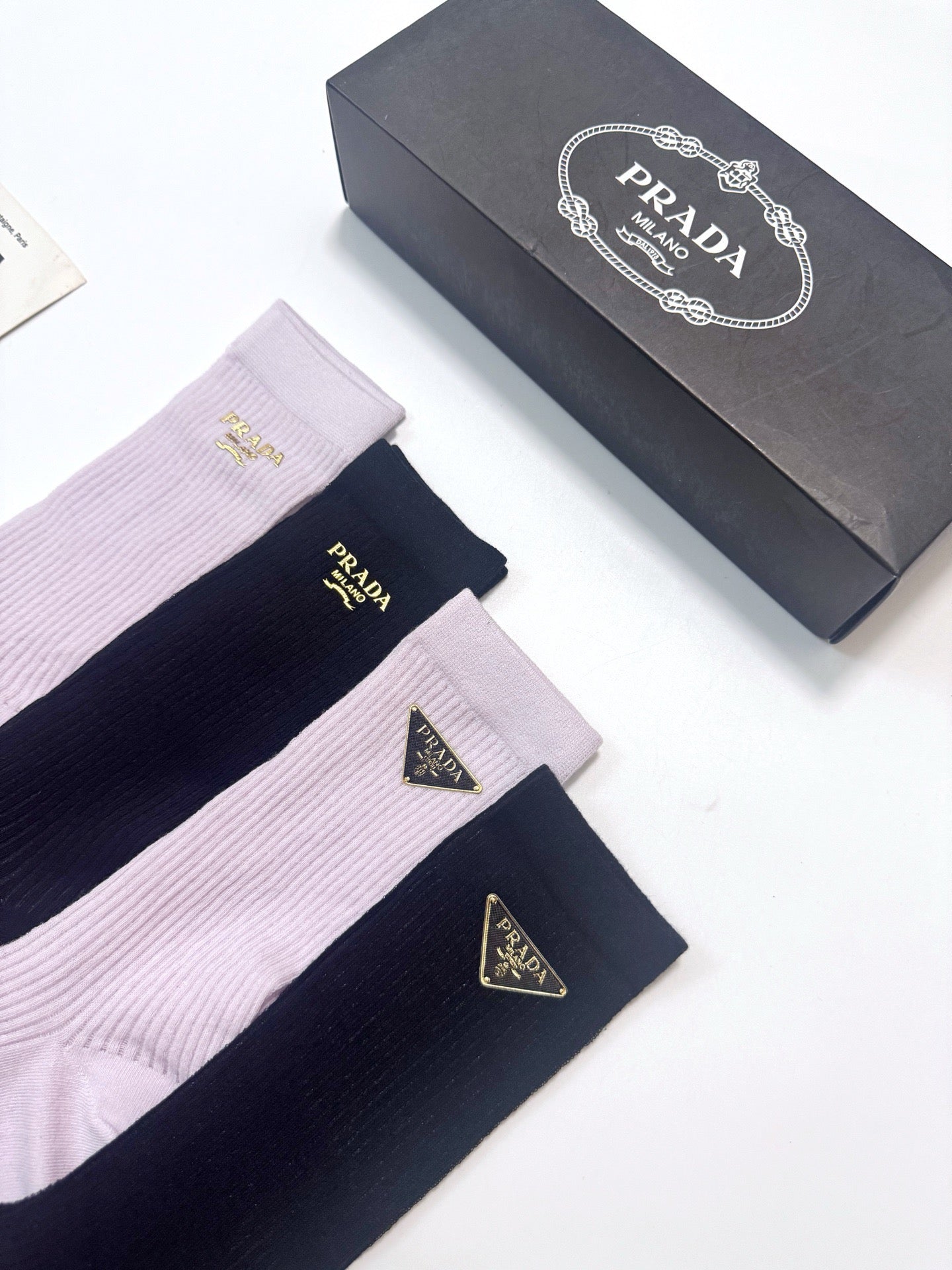 PRADA 26S CREW SOCKS 415687 (1 BOX)