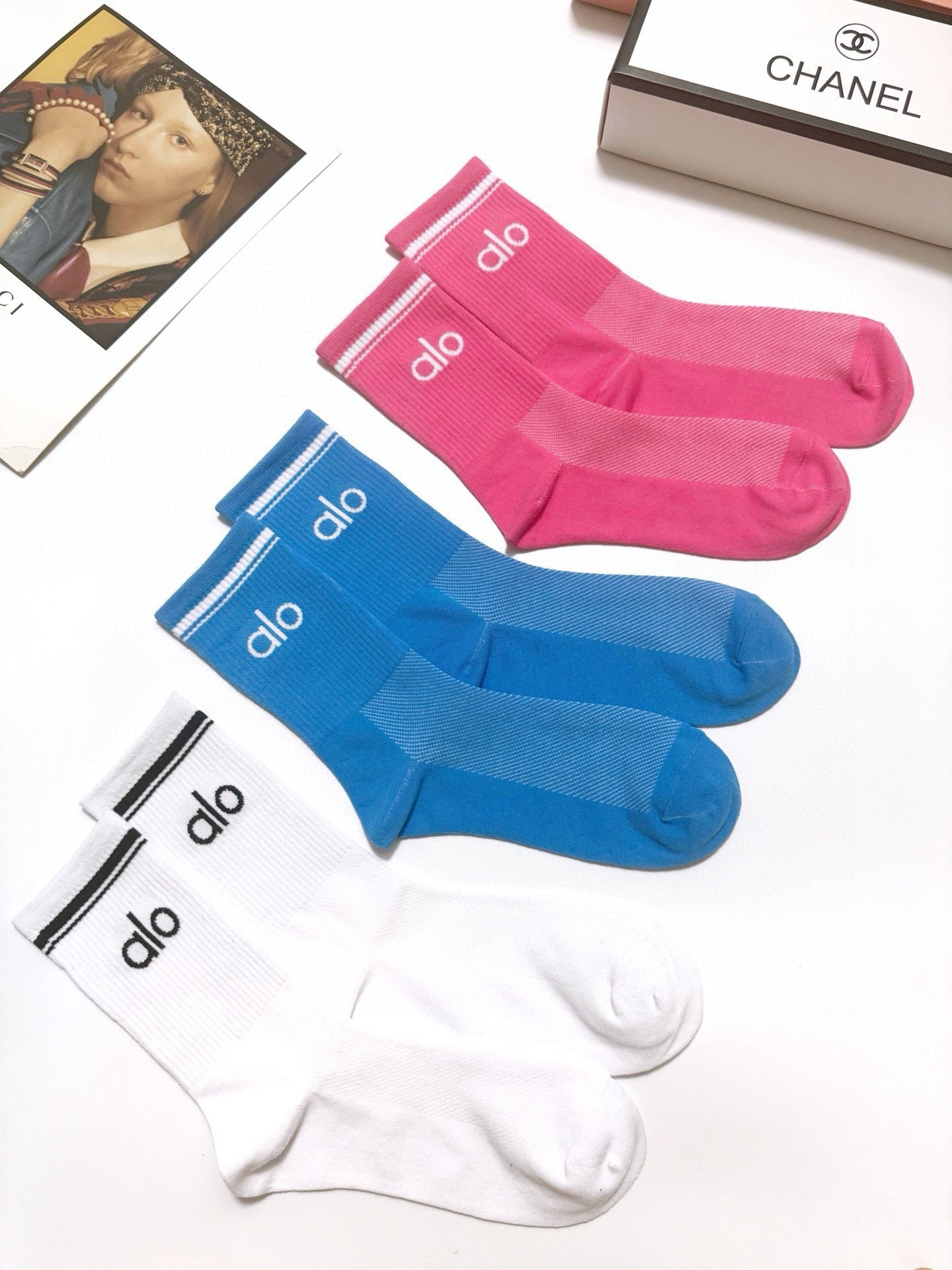 ALO 26S CREW SOCKS 417688 (1 BOX)