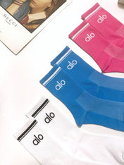 ALO 26S CREW SOCKS 417688 (1 BOX)