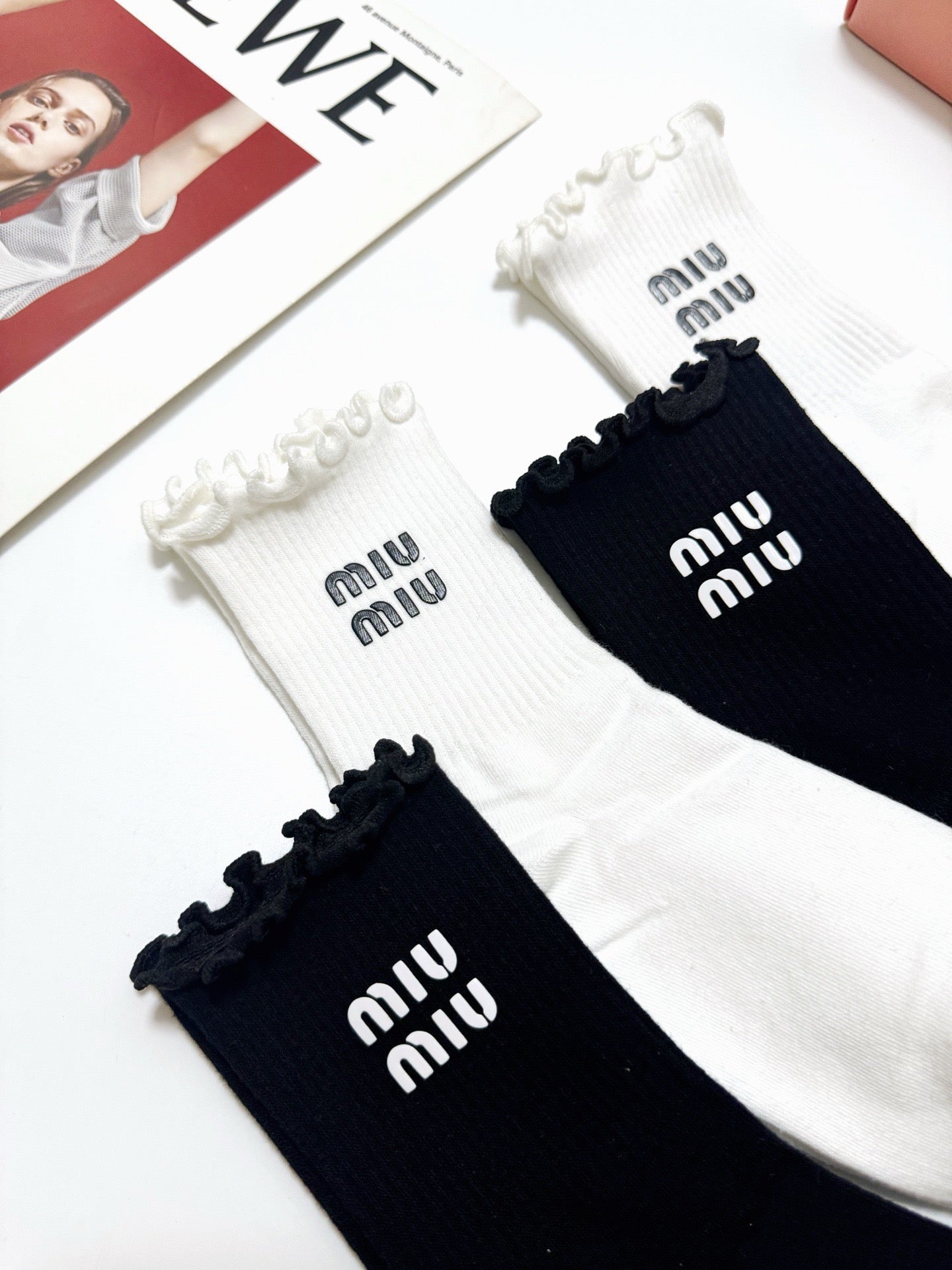 MIUMIU 26S ANKLE SOCKS 417710 (1 BOX)
