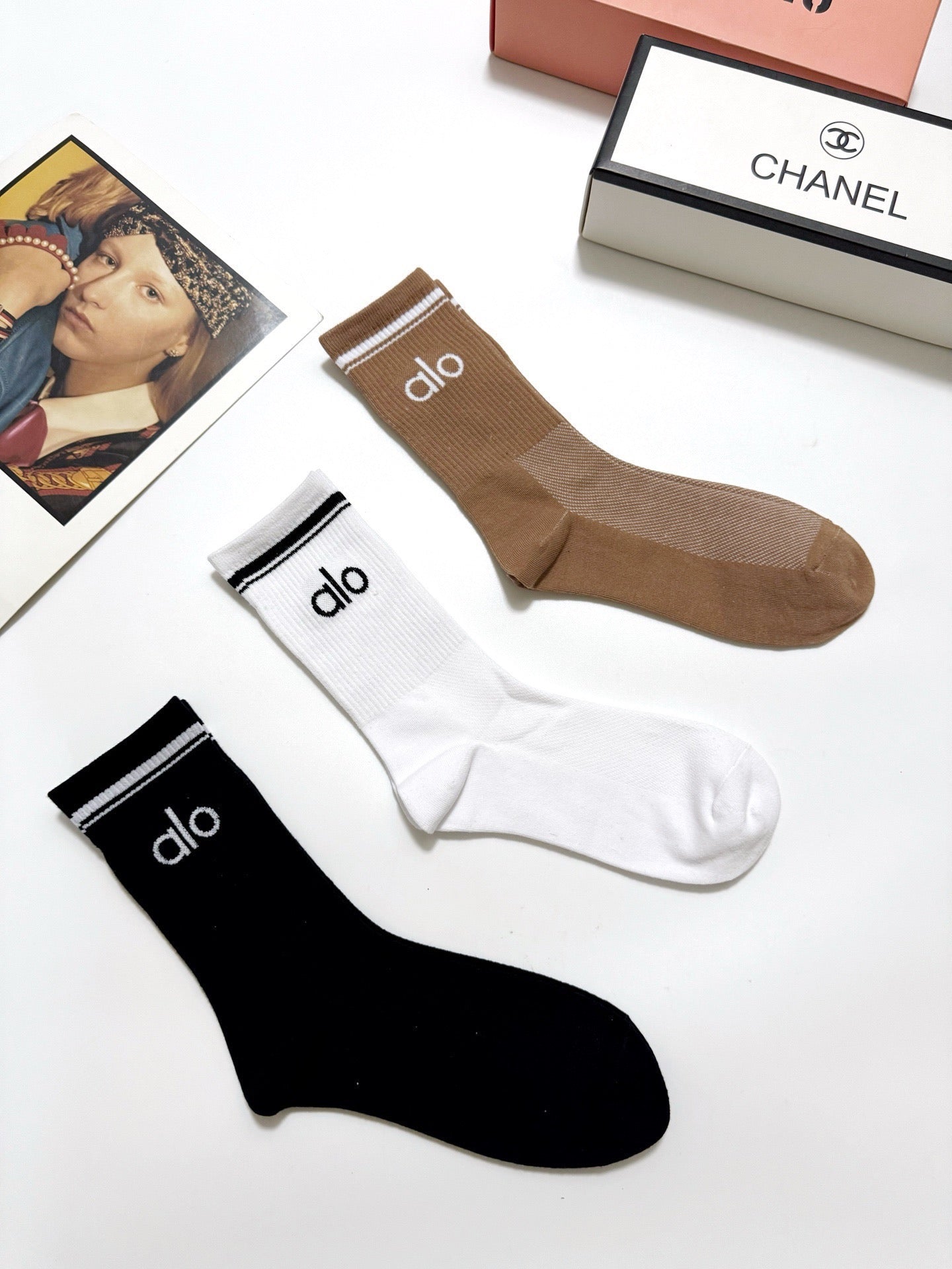 ALO 26S CREW SOCKS 421113 (1 BOX)