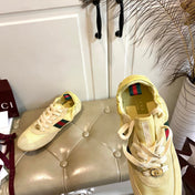 GUCCI 26S SNEAKER IN LIGHT YELLOW SUEDE AND MESH FABRIC