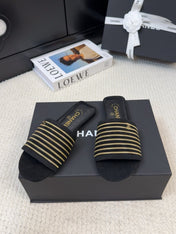 FLAT SLIDE IN BLACK SUEDE WITH GOLD CRYSTALS