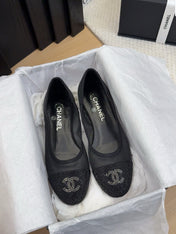 BALLET FLAT IN BLACK FABRIC AND MESH WITH CRYSTALS
