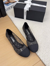 BALLET FLAT IN BLACK FABRIC AND MESH