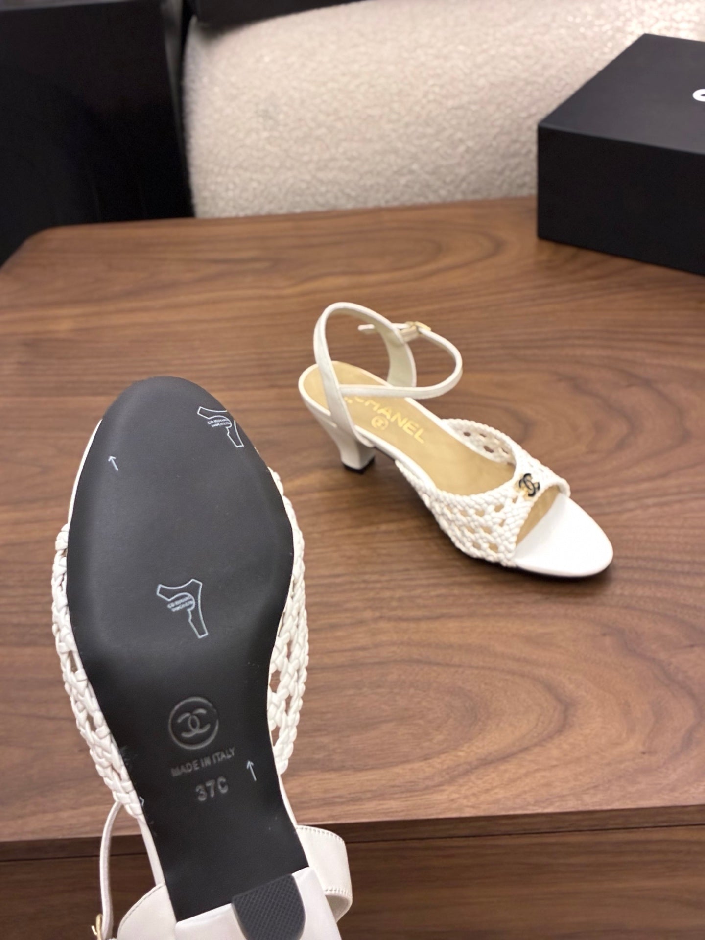 CHANEL 26S HIGH-HEELED BACK-STRAP SANDALS 60 MM IN WHITE WOVEN LAMBSKIN