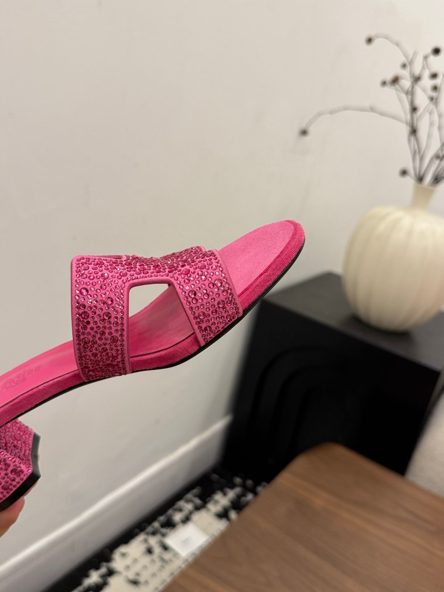 HM 26S OASIS SANDAL IN HOT PINK SUEDE WITH CRYSTALS