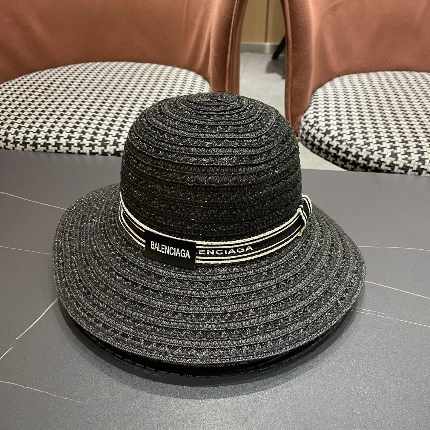 BALENCIAGA 26S WIDE-BRIMMED HAT STYLE 76