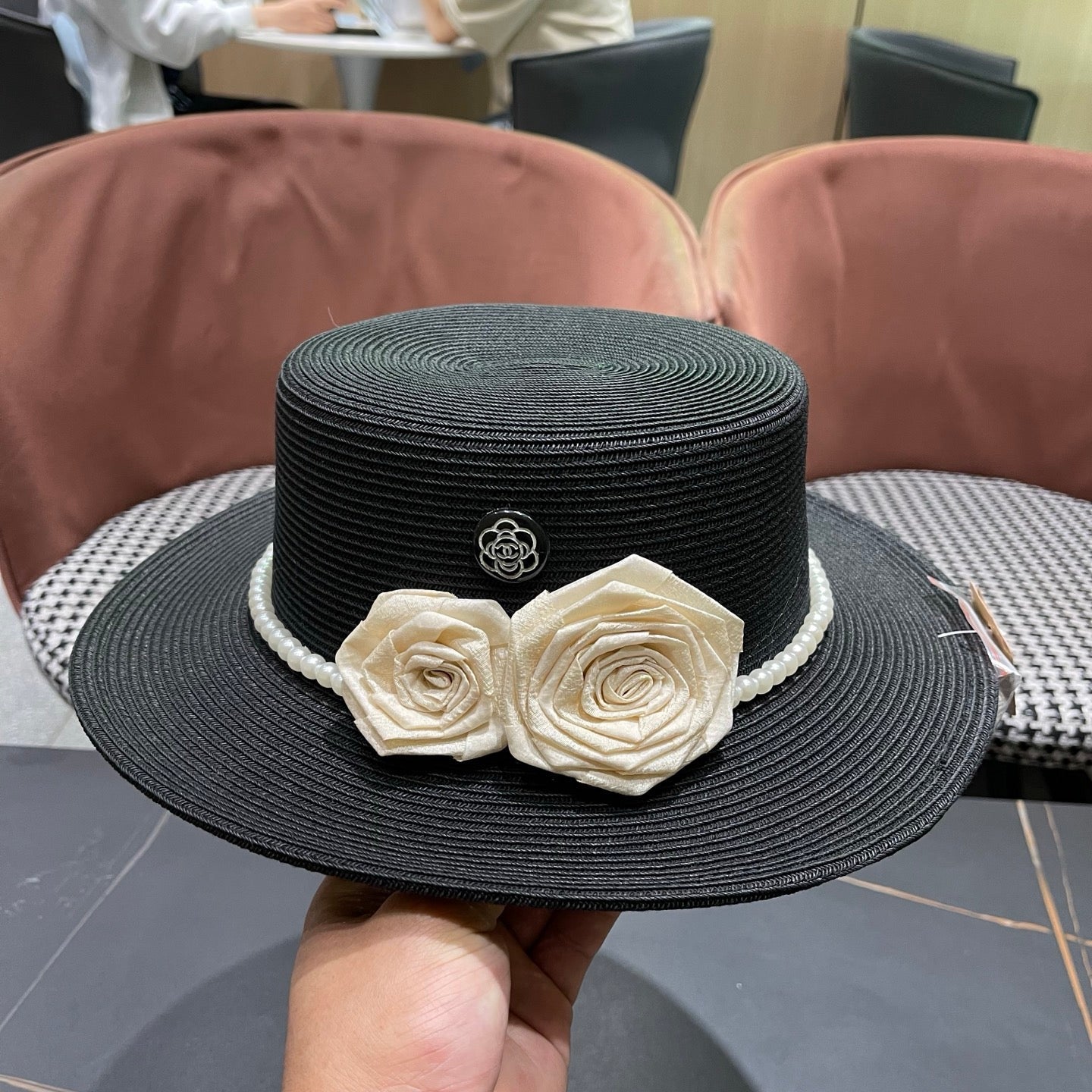 CHANEL 26S PEARL & ROSETTE STRAW BOATER HAT 337934