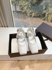 ALAIA 26S FLATS IN WHITE CALFSKIN WITH SILVER STUD STRAP