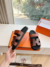 CHYPRE SANDAL IN PECAN BROWN LIZARD SKIN