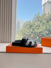 CHYPRE SANDAL IN BLACK MIX WHITE LIZARD SKIN