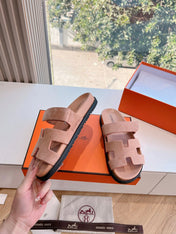 CHYPRE SANDAL IN ROSE PINK SUEDE