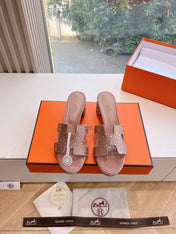 0ASIS SANDAL IN BLUSH PINK SUEDE WITH CRYSTALS
