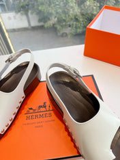 FLAT SANDAL IN WHITE CALFSKIN