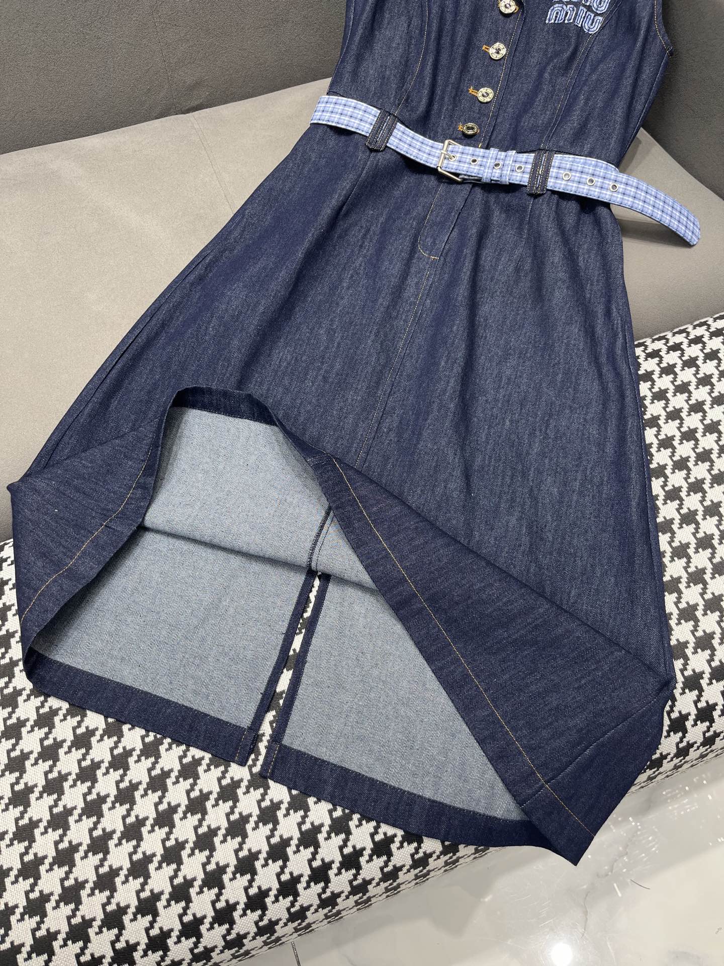 SLEEVELESS DENIM DRESS DARK INDIGO 266710