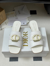 DIOR HIGH HEEL CLASSIC MONTAIGNE 40 MM 25S IN WHITE LAMBSKIN WITH CD LOGO