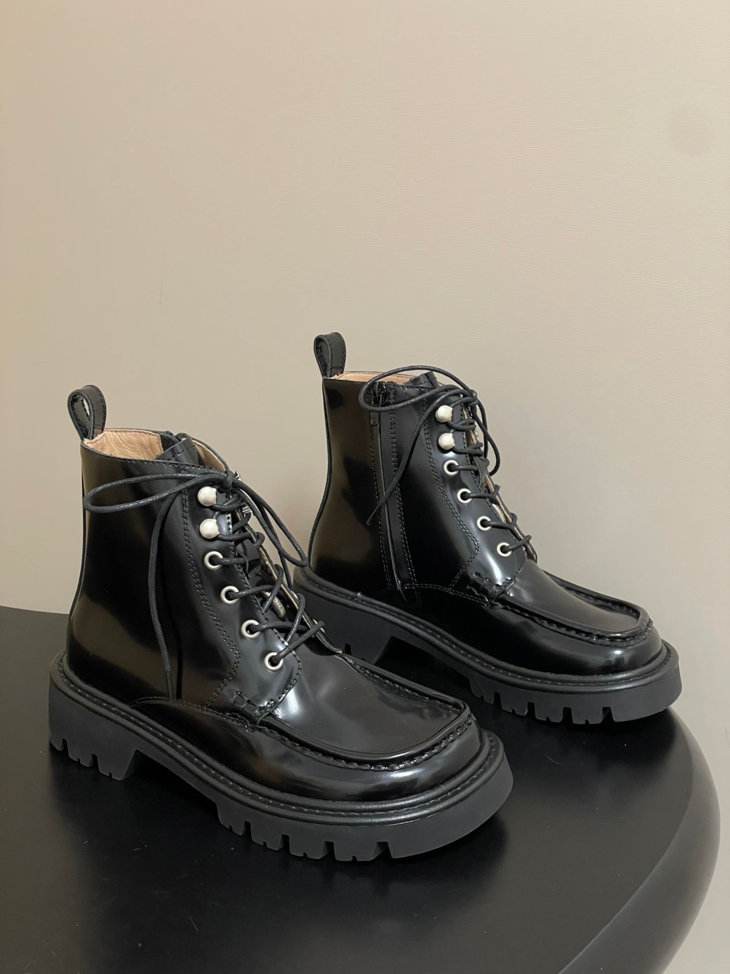 LOEWE 26S ANKLE BOOTS IN BLACK PATENT CALFSKIN