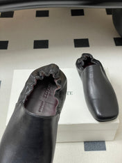 CELINE 26S ELASTIC-BACK FLAT SHOES IN BLACK LAMBSKIN