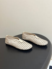 LP 26S BALLET FLATS IN CREAM WHITE CALFSKIN WITH BASKETWEAVE DESIGN