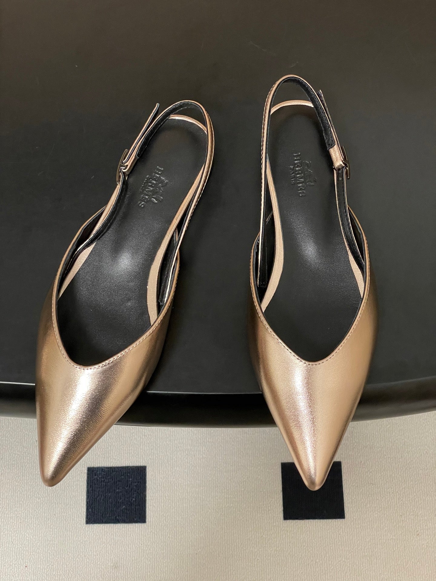 HM 26S NICOLE SLINGBACK IN GOLD CALFSKIN SILVER HARDWARE