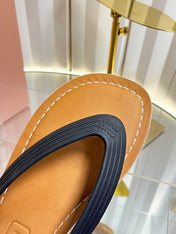 MIUMIU 26S THONG FLAT SANDALS IN BLACK CALFSKIN