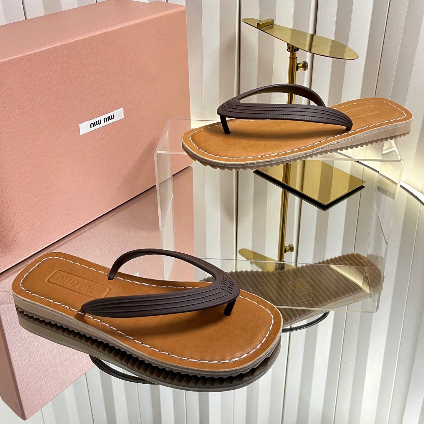 MIUMIU 26S THONG FLAT SANDALS IN DARK BROWN CALFSKIN