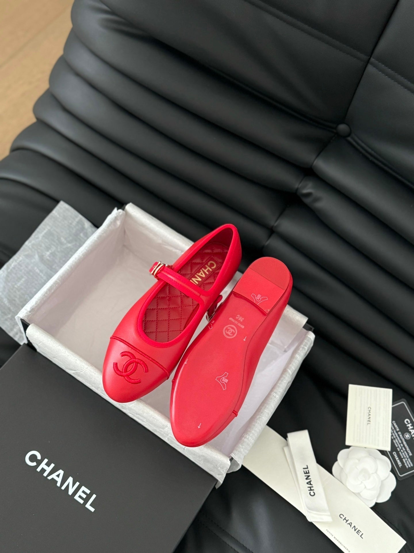MARY JANE SHOES IN ROSE RED LAMBSKIN