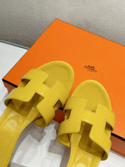 0ASIS SANDAL YELLOW CALFSKIN CLASSIC