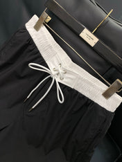 MONCLER 26S SHORTS 567