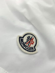 MONCLER 26S SHORTS 568