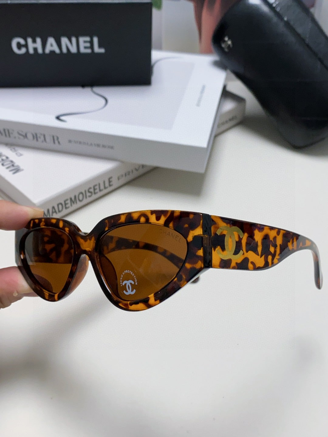 CHANEL 26S CAT EYE FRAME IN ACETATE 399819