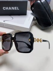 CHANEL 26S OVERSIZED SQUARE SHAPE IN ACETATE 399833