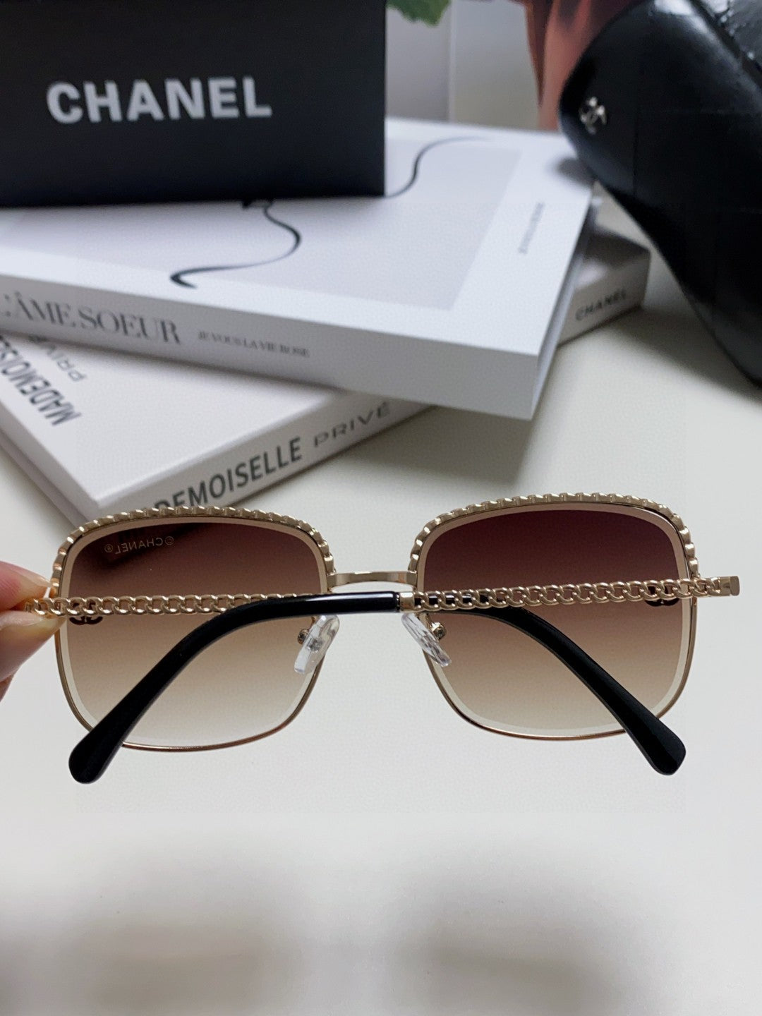 CHANEL 26S RECTANGULAR FRAMES IN ACETATE 399852