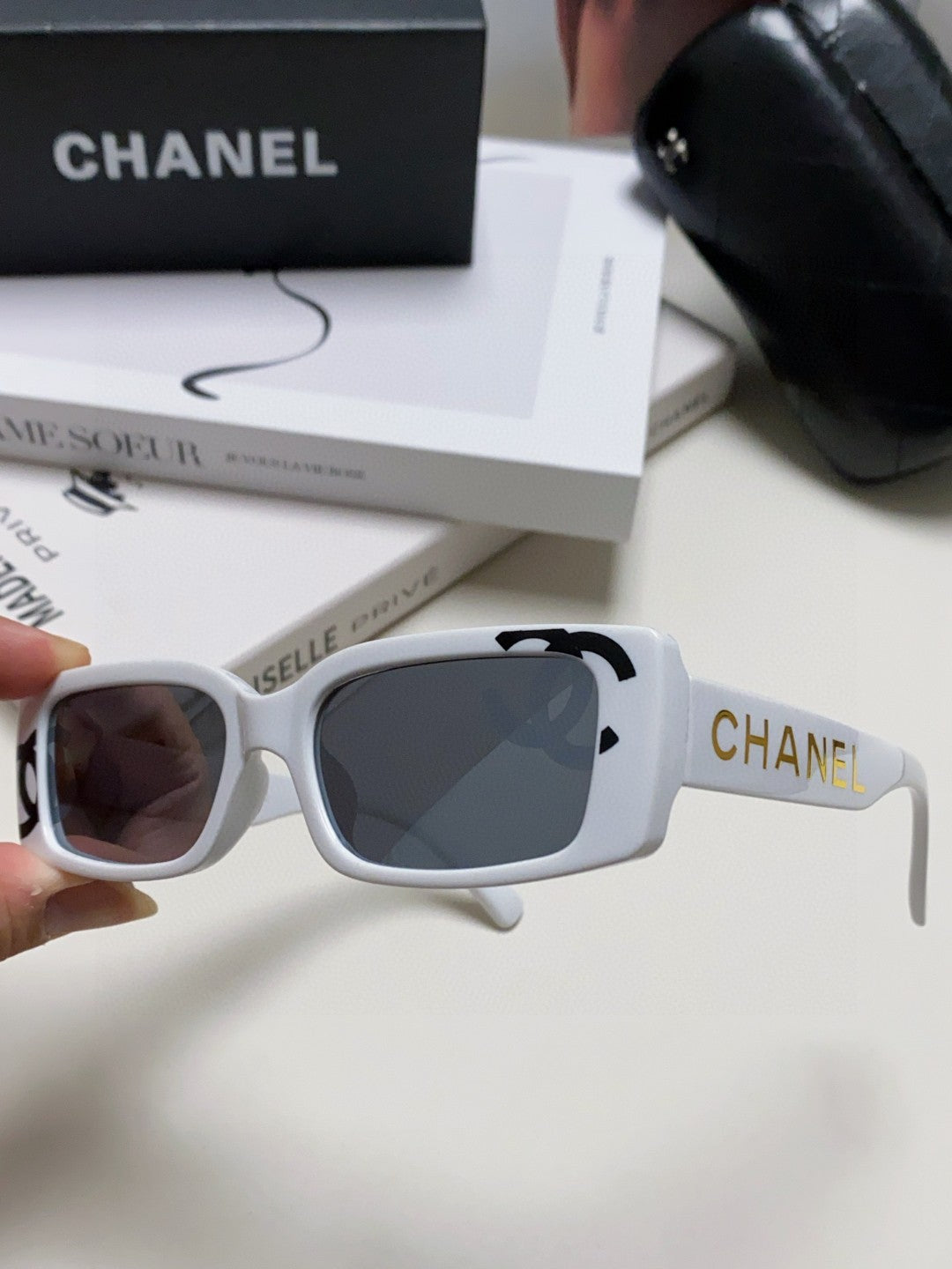 CHANEL 26S RECTANGULAR FRAMES IN ACETATE 399859