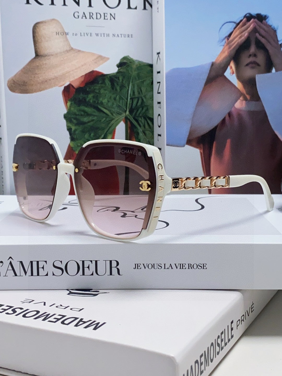 CHANEL 26S SQUARE FRAME IN ACETATE 404620