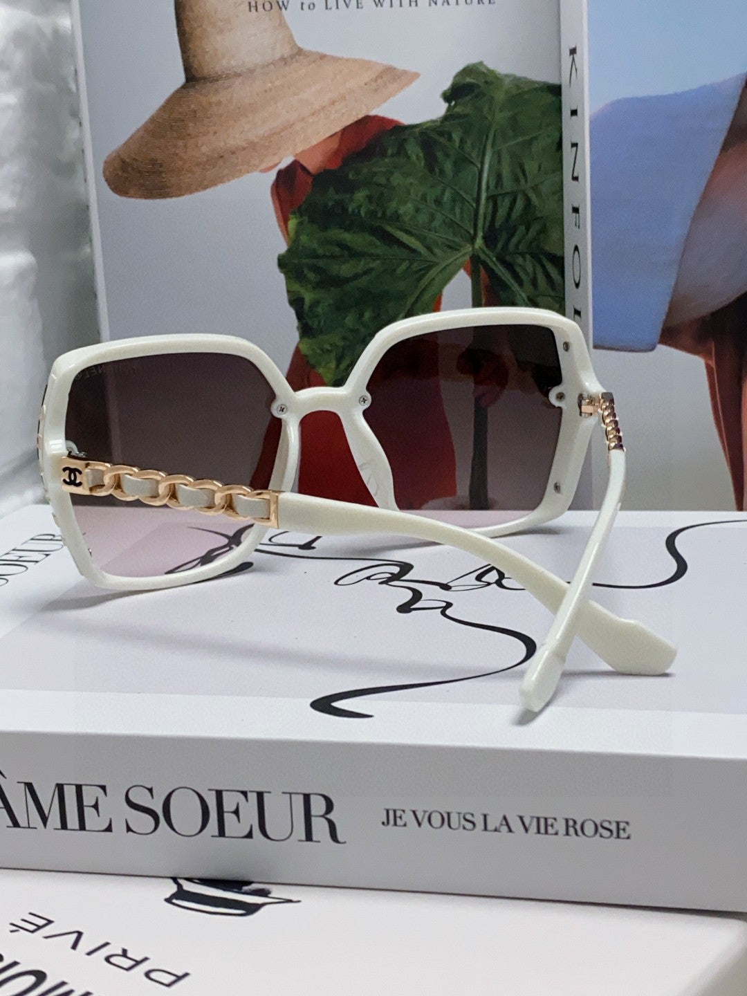 CHANEL 26S SQUARE FRAME IN ACETATE 404620