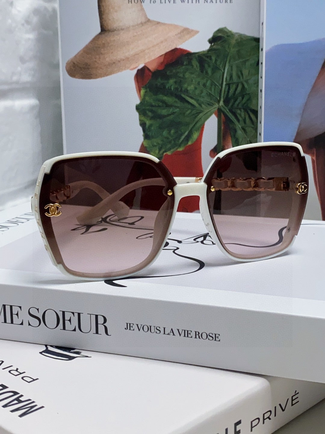 CHANEL 26S SQUARE FRAME IN ACETATE 404620
