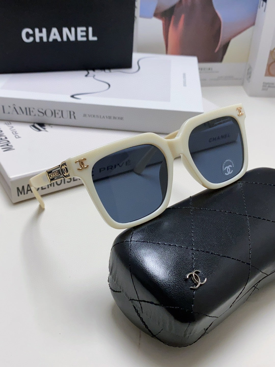 CHANEL 26S  ROUNDED SQUARE FRAME IN ACETATE 404623