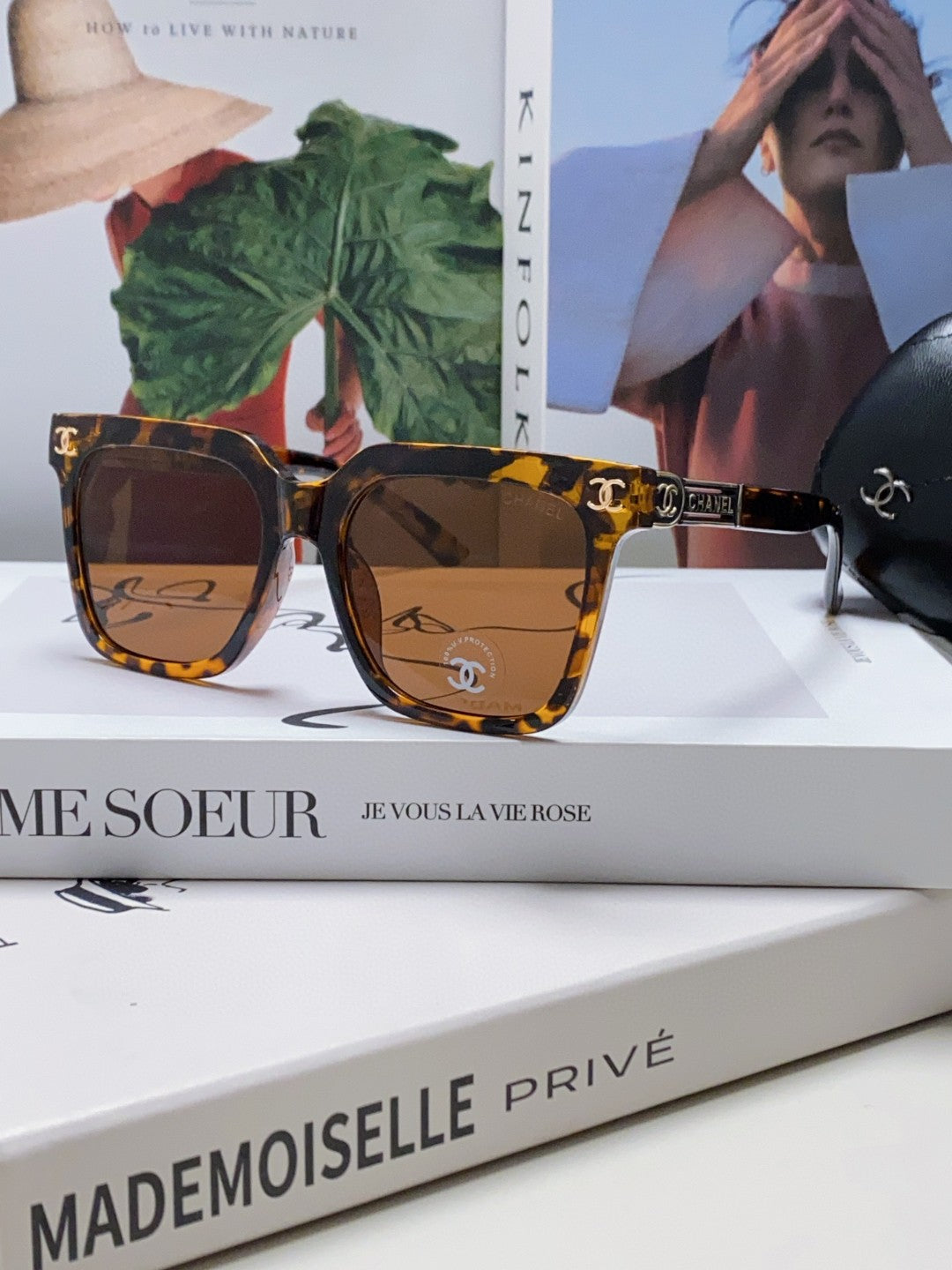 CHANEL 26S  ROUNDED SQUARE FRAME IN ACETATE 404624